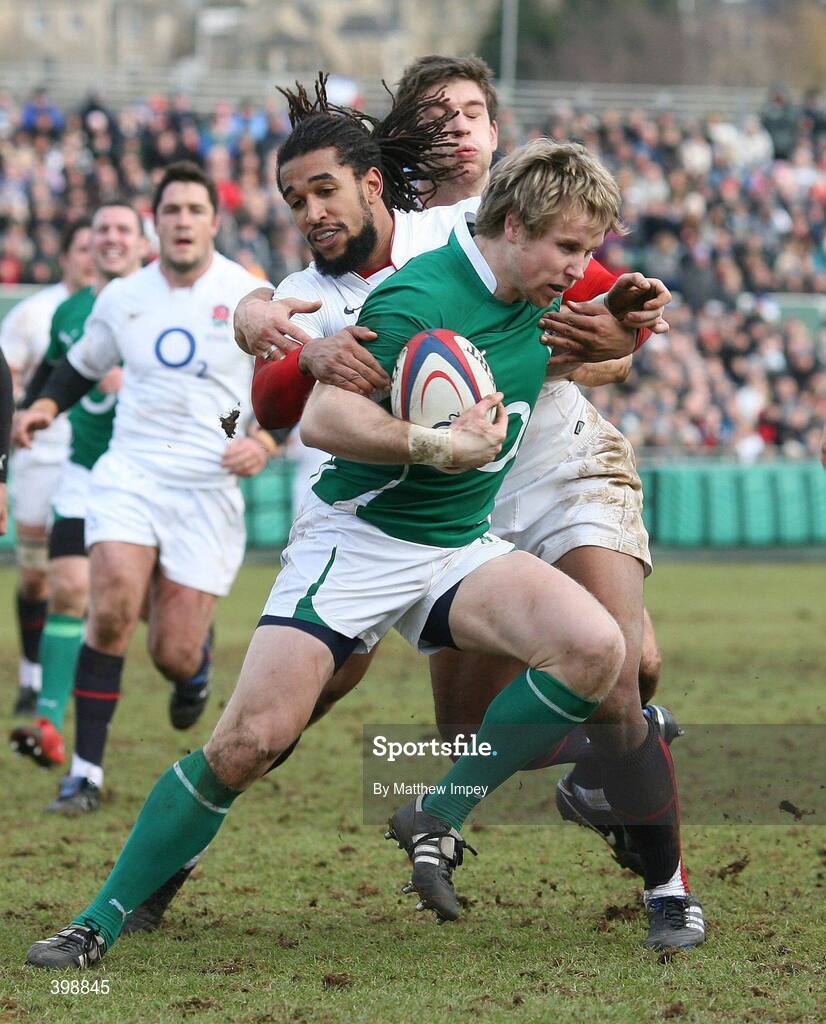 31 January 2010; Fionn Carr, Ireland Wolfhounds, in action against Dominic Waldouck and Noah Cato, England Saxons. Representative Fixture, England Saxons v Ireland Wolfhounds, Recreation Ground, Bath, England. Picture credit: Matthew Impey / SPORTSFILE