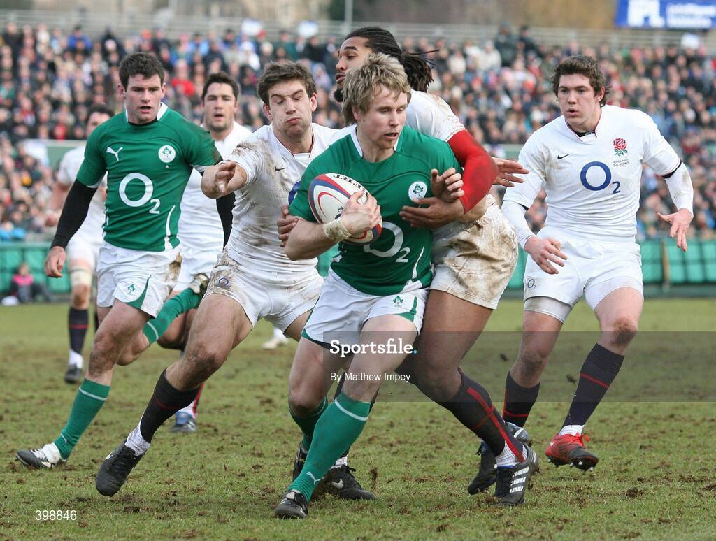 31 January 2010; Fionn Carr, Ireland Wolfhounds, in action against Dominic Waldouck and Noah Cato, England Saxons. Representative Fixture, England Saxons v Ireland Wolfhounds, Recreation Ground, Bath, England. Picture credit: Matthew Impey / SPORTSFILE