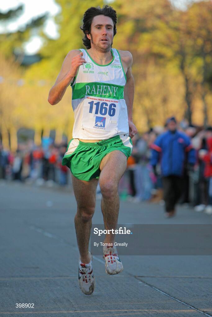 31 January 2010; Mick Clohissey, Raheny Shamrocks A.C., on his way to finish in second place. The Axa Raheny 5 Road Race. Raheny, Dublin. Picture credit: Tomas Greally / SPORTSFILE
