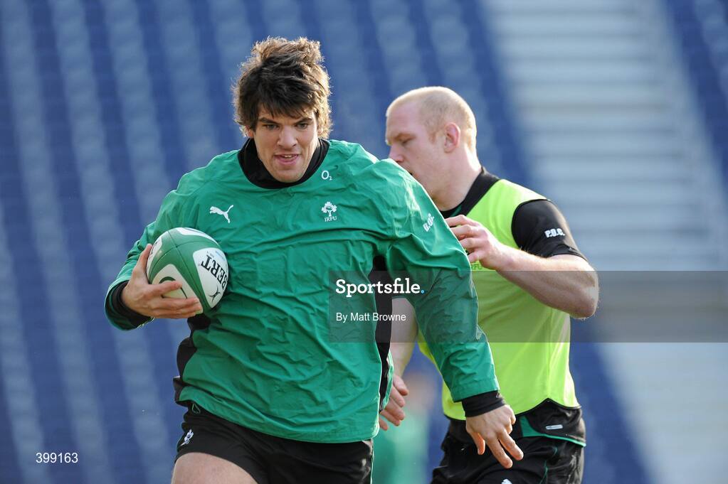 1 February 2010; Ireland's Donncha O'Callaghan in action during squad training ahead of their opening RBS Six Nations Rugby Championship game against Italy on Saturday. RDS, Ballsbridge, Dublin. Picture credit: Matt Browne / SPORTSFILE