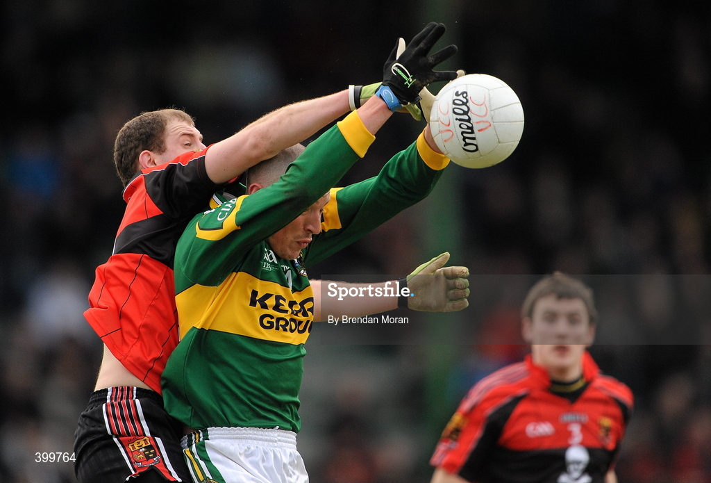 30 January 2010; Kieran Donaghy, Kerry, in action against Donal O'Donovan, University College Cork. Munster GAA McGrath Cup Senior Football Final, Kerry v University College Cork, Austin Stack Park, Tralee, Co. Kerry. Picture credit: Brendan Moran / SPORTSFILE *** Local Caption ***