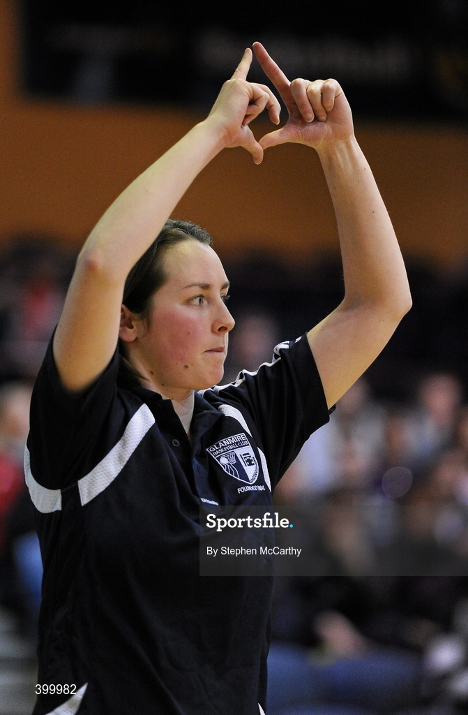 29 January 2010; AOS Security Glanmire head coach Liz Kelleher. Basketball Ireland Women’s Under 18 National Cup Final, AOS Security Glanmire, Cork, v Meteors, Dublin, National Basketball Arena, Tallaght, Dublin. Picture credit: Stephen McCarthy / SPORTSFILE