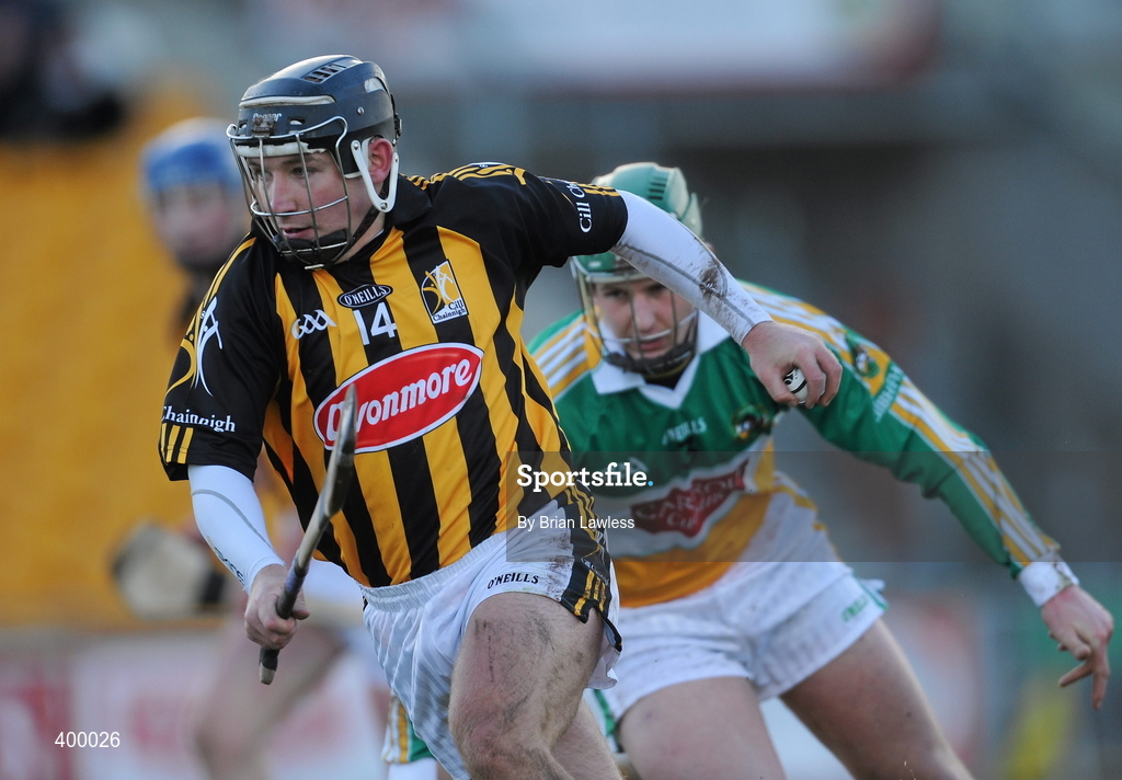 31 January 2010; Richie Hogan, Kilkenny, in action against Eanna Murphy, Offaly. Walsh Cup Quarter-Final, Offaly v Kilkenny, O'Connor Park, Tullamore, Co. Offaly. Picture credit: Brian Lawless / SPORTSFILE *** Local Caption ***