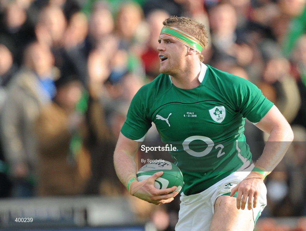 6 February 2010; Jamie Heaslip, Ireland, celebrates after scoring his side's first try. RBS Six Nations Rugby Championship, Ireland v Italy, Croke Park, Dublin. Photo by Sportsfile