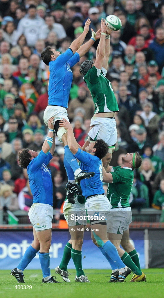 6 February 2010; Kevin McLaughlin, Ireland, takes the ball in the lineout against Josh Sole, Italy. RBS Six Nations Rugby Championship, Ireland v Italy, Croke Park, Dublin. Picture credit: Matt Browne / SPORTSFILE