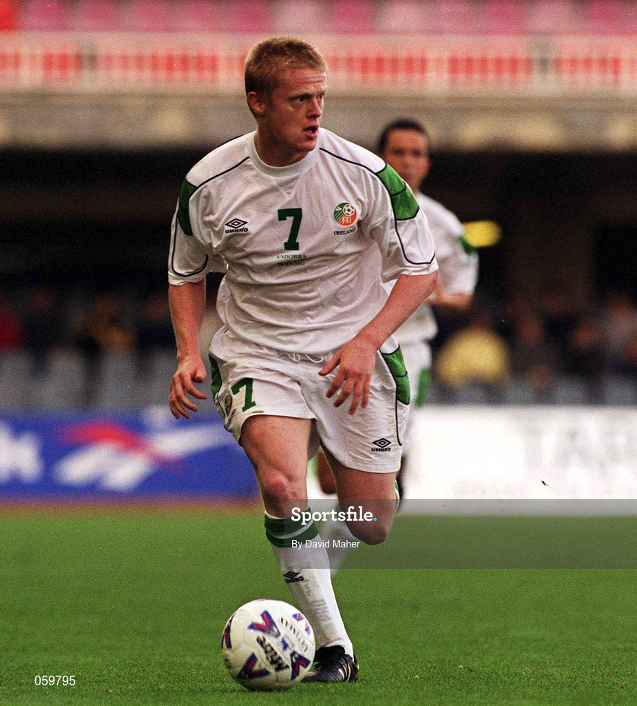 28 March 2001; Damien Duff of Republic of Ireland during the 2002 FIFA World Cup Qualifier match between Andorra and Republic of Ireland at the Nou Camp in Barcelona, Spain. Photo by David Maher/Sportsfile