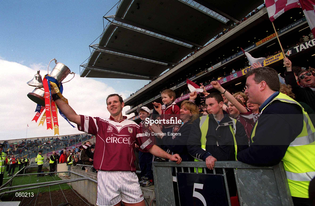 16 April 2001; Athenry captain Joe Rabbitte shows the Tommy Moore Cup to Athenry fans after the AIB All-Ireland Senior Club Hurling Championship Final match between Athenry and Graigue Ballycallan at Croke Park in Dublin. Photo by Damien Eagers/Sportsfile