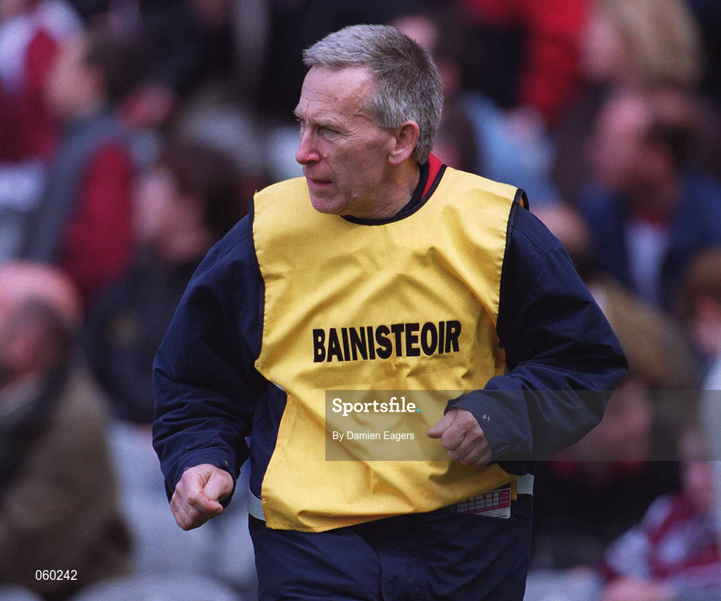 16 April 2001; Graigue Ballycallan manager Jim Neary during the AIB All-Ireland Senior Club Hurling Championship Final match between Athenry and Graigue Ballycallan at Croke Park in Dublin. Photo by Damien Eagers/Sportsfile