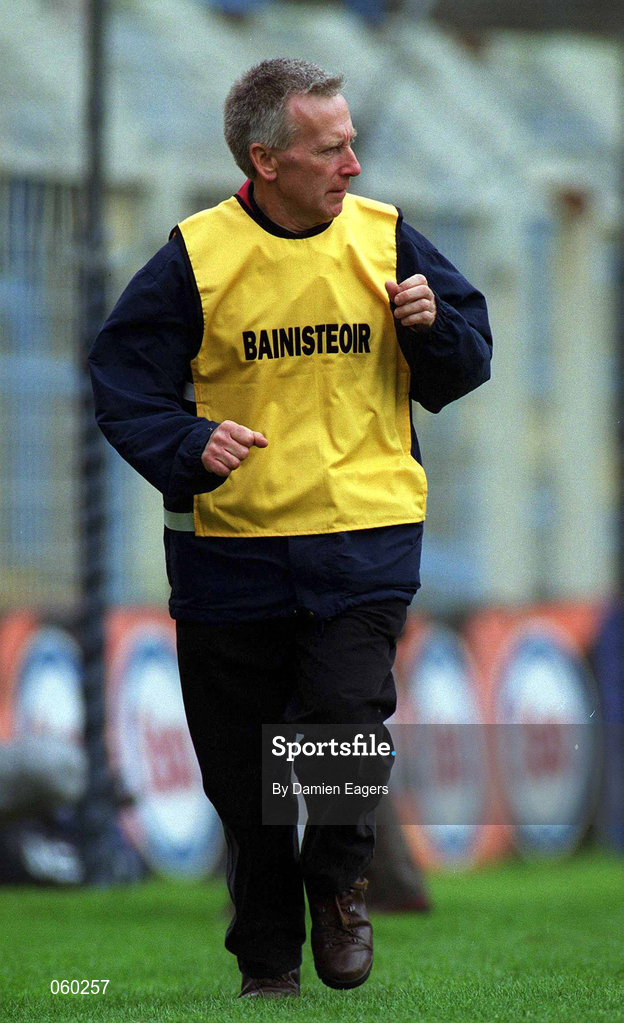 16 April 2001; Graigue Ballycallan manager Jim Neary during the AIB All-Ireland Senior Club Hurling Championship Final match between Athenry and Graigue Ballycallan at Croke Park in Dublin. Photo by Damien Eagers/Sportsfile