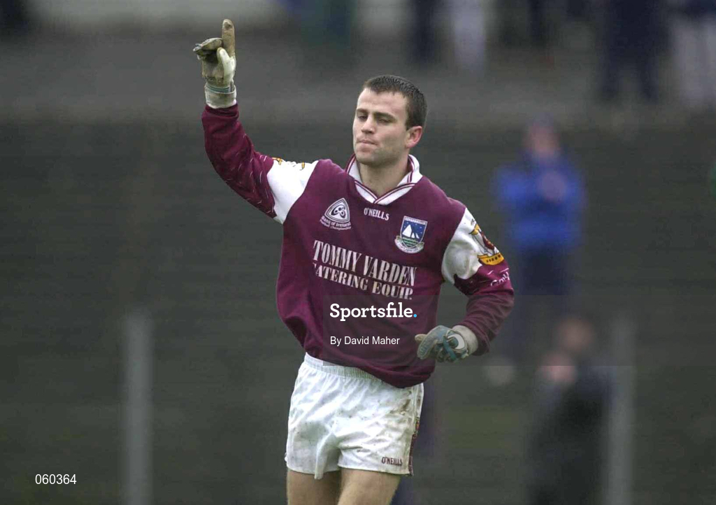 21 April 2001; Derek Savage of Galway celebrates scoring his side's first goal, from a penalty, during the Allianz GAA National Football League Division 1 Semi-Final match between Galway and Sligo in Dr Hyde Park in Roscommon. Photo by David Maher/Sportsfile