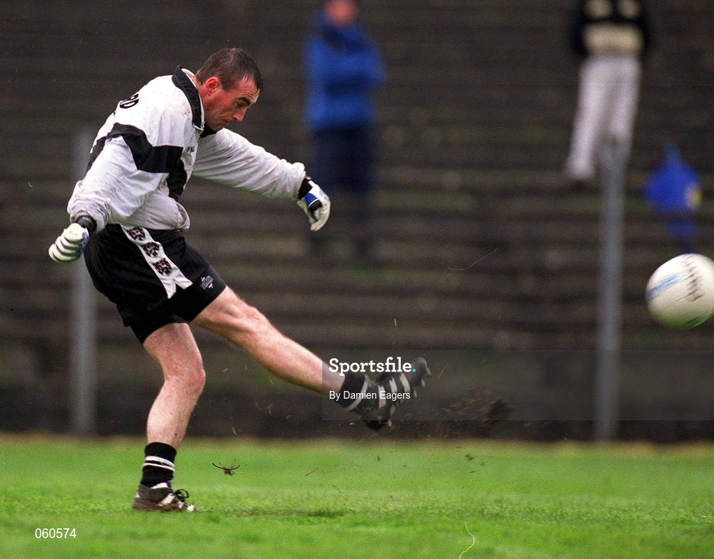 21 April 2001; Peter Walsh of Sligo during the Allianz GAA National Football League Division 1 Semi-Final match between Galway and Sligo in Dr Hyde Park in Roscommon. Photo by Damien Eagers/Sportsfile