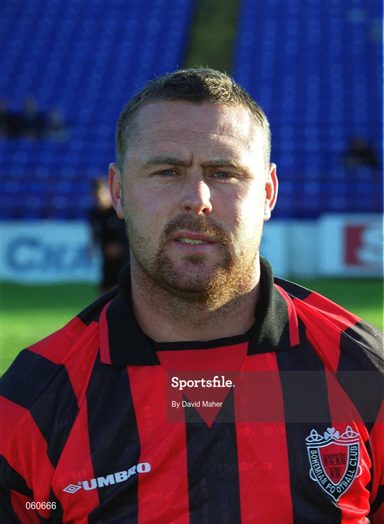 20 August 1999; Paul Byrne of Bohemians before the Eircom League Premier Division match between Bohemians and Shelbourne at Tolka Park in Dublin. Photo by David Maher/Sportsfile