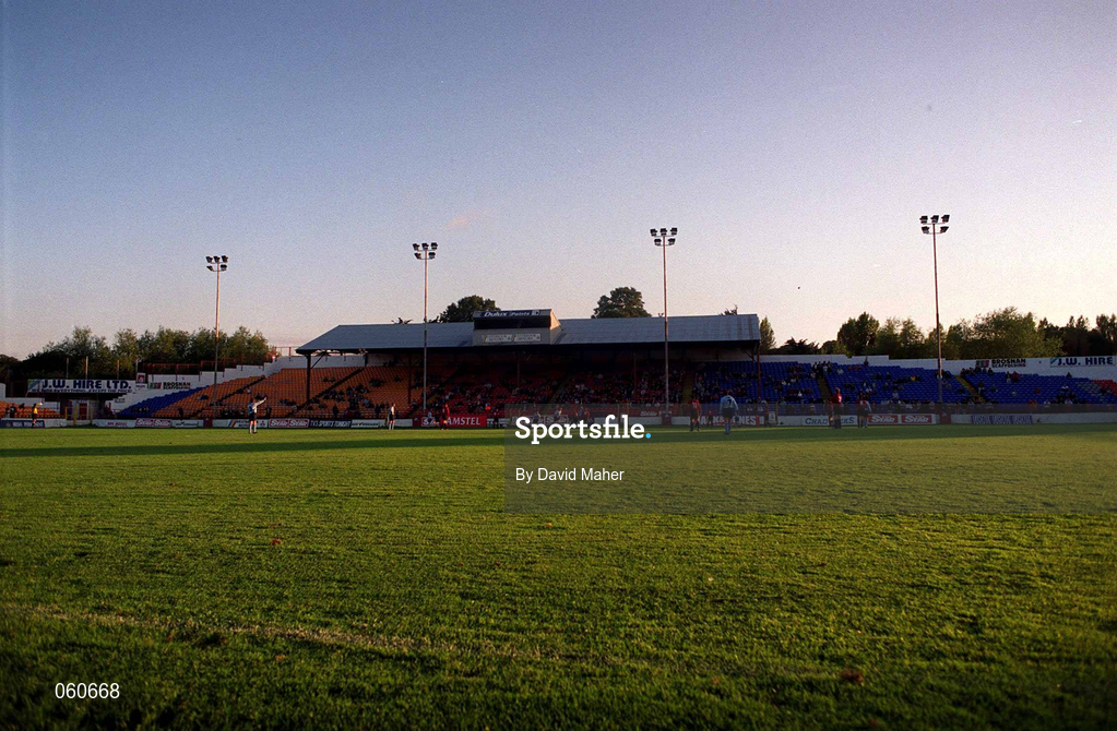 20 August 1999; A general view of Tolka Park during the Eircom League Premier Division match between Bohemians and Shelbourne at Tolka Park in Dublin. Photo by David Maher/Sportsfile