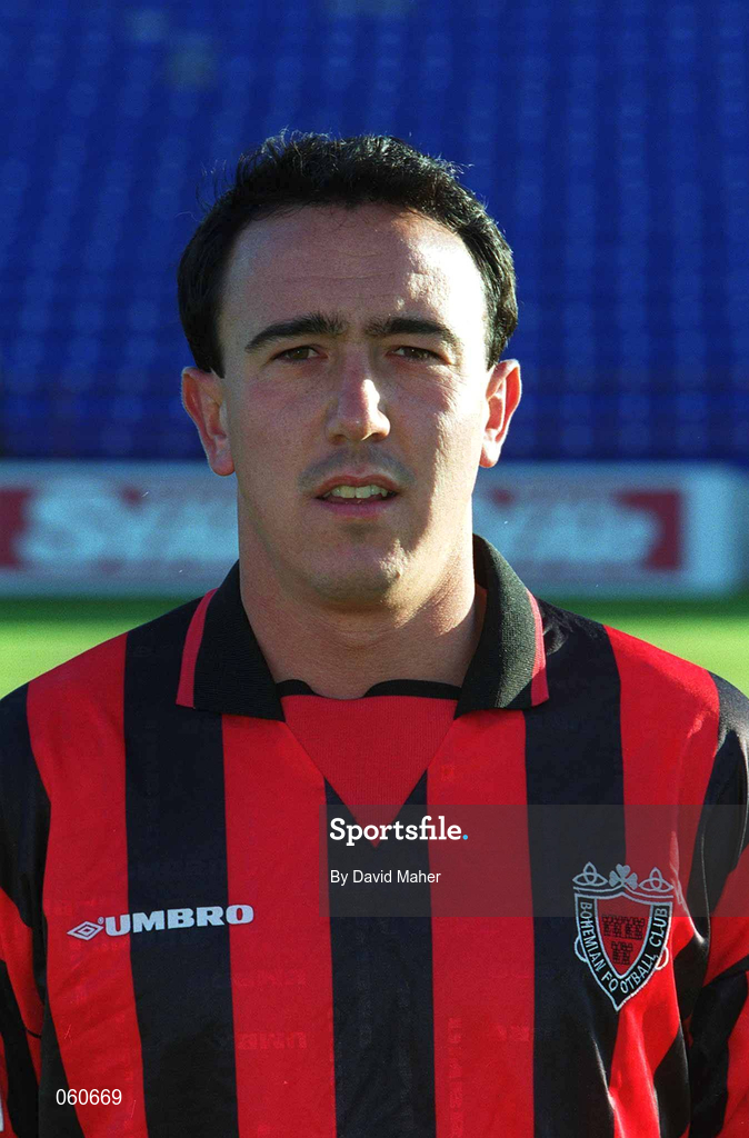 20 August 1999; Mark Dempsey of Bohemians before the Eircom League Premier Division match between Bohemians and Shelbourne at Tolka Park in Dublin. Photo by David Maher/Sportsfile