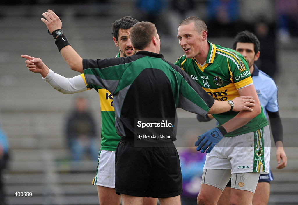 7 February 2010; Paul Galvin, left, and Kieran Donaghy, Kerry, question a decision by referee Rory Hickey. Allianz GAA Football National League, Division 1, Round 1, Kerry v Dublin. Fitzgerald Stadium, Killarney. Picture credit: Brendan Moran / SPORTSFILE