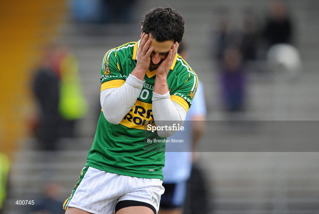 7 February 2010; Paul Galvin, Kerry, reacts after missing a chance of a goal. Allianz GAA Football National League, Division 1, Round 1, Kerry v Dublin. Fitzgerald Stadium, Killarney. Picture credit: Brendan Moran / SPORTSFILE