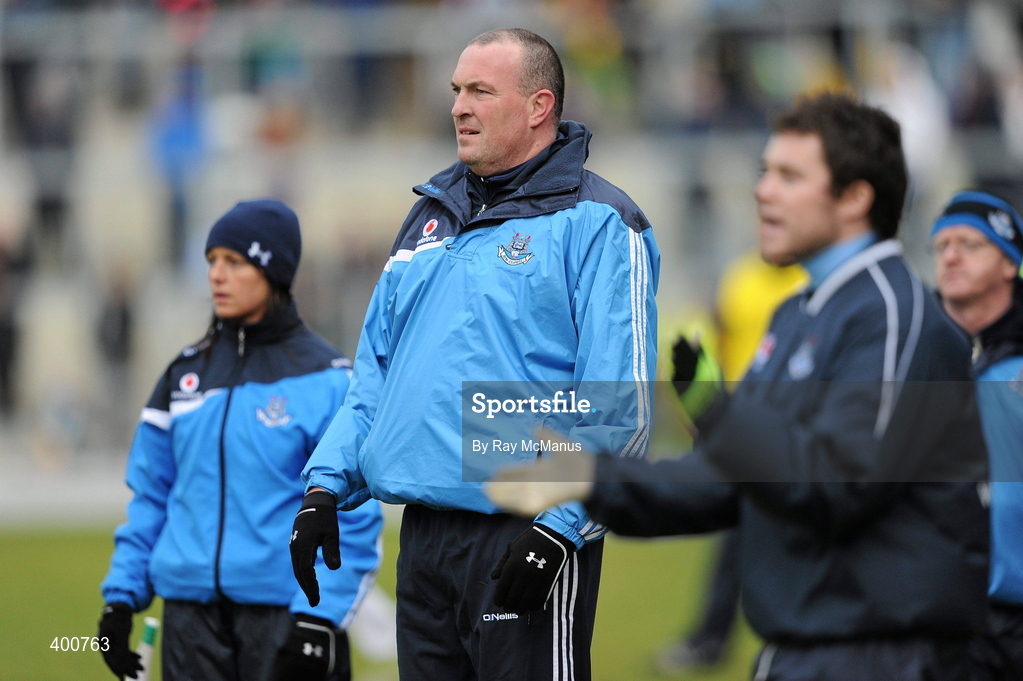 7 February 2010; Dublin manager Pat Gilroy watches the last few minutes of the game. Allianz GAA Football National League, Division 1, Round 1, Kerry v Dublin. Fitzgerald Stadium, Killarney. Picture credit: Ray McManus / SPORTSFILE