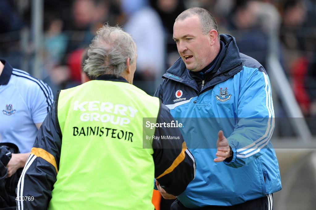 7 February 2010; Dublin manager Pat Gilroy is congratulated by the Kerry manager, for the day, Ger O'Keeffe after the game. Allianz GAA Football National League, Division 1, Round 1, Kerry v Dublin. Fitzgerald Stadium, Killarney. Picture credit: Ray McManus / SPORTSFILE