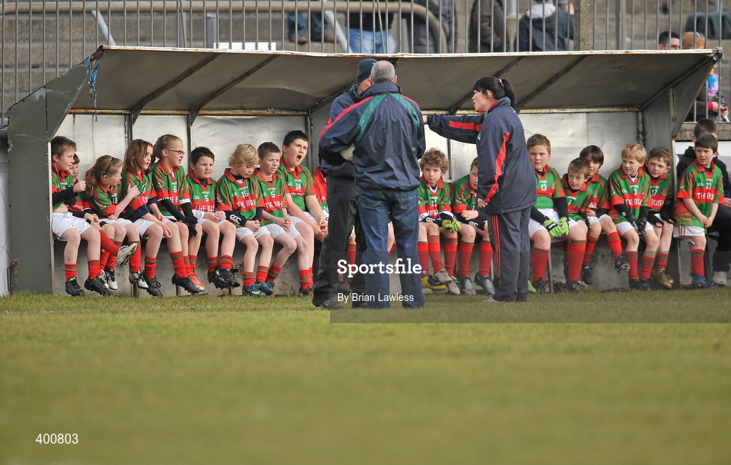 7 February 2010; Children from Suncroft GFC, Kildare, await the arrival of the teams. Allianz GAA Football National League, Division 2, Round 1, Kildare v Down. St Conleth's Park, Newbridge, Co. Kildare. Picture credit: Brian Lawless / SPORTSFILE