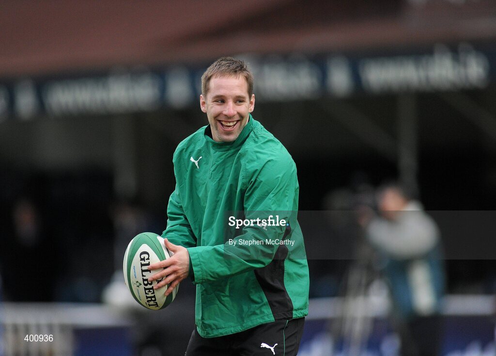 8 February 2010; Ireland's Tomas O'Leary during squad training ahead of their RBS Six Nations Rugby Championship match against France on Saturday. Ireland rugby squad training, RDS, Ballsbridge, Dublin. Picture credit: Stephen McCarthy / SPORTSFILE