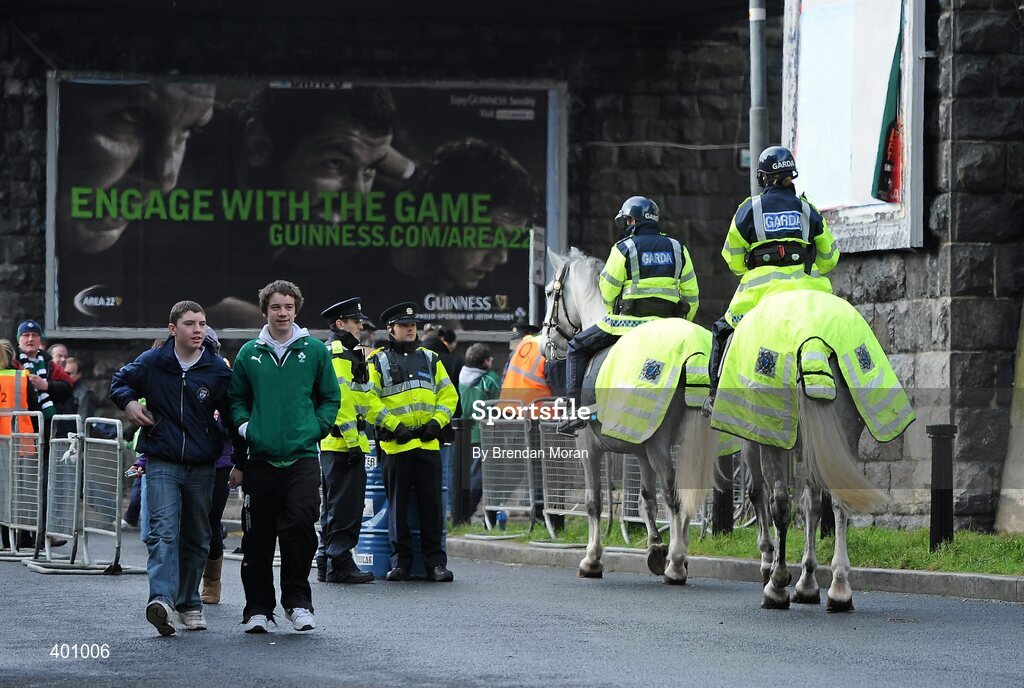 6 February 2010; Supporters arrive for the game as mouned Gardai pass by. RBS Six Nations Rugby Championship, Ireland v Italy, Croke Park, Dublin. Picture credit: Brendan Moran / SPORTSFILE