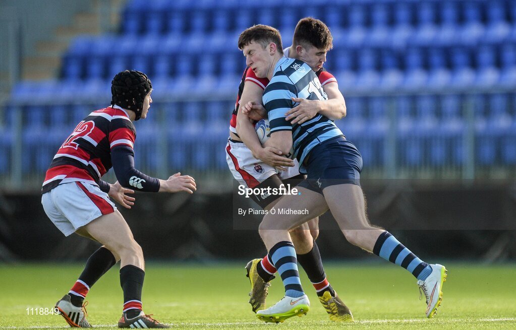 2 March 2016; Seán Gibbons, Castleknock College, is tackled by Adam Curry, Wesley College, supported by team-mate William Hayden, left. Bank of Ireland Vinnie Murray Cup Final, Castleknock College v Wesley College, Donnybrook Stadium, Donnybrook, Dublin. Picture credit: Piaras Ó Mídheach / SPORTSFILE