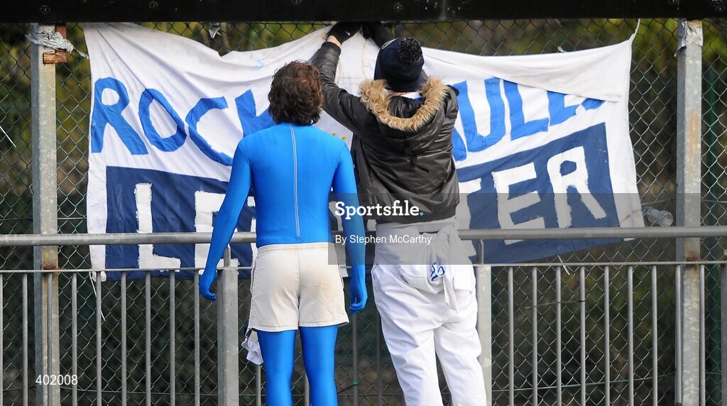 31 January 2010; Blackrock College supporters put up a banner ahead of the game. Leinster Schools Senior Cup 1st Round, Belvedere College v Blackrock College, Donnybrook Stadium, Donnybrook, Dublin. Picture credit: Stephen McCarthy / SPORTSFILE