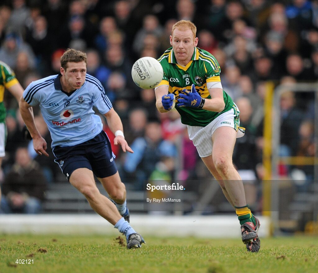 7 February 2010; Seamus Scanlon, Kerry, in action against Paul Flynn, Dublin. Allianz GAA Football National League, Division 1, Round 1, Kerry v Dublin. Fitzgerald Stadium, Killarney. Picture credit: Ray McManus / SPORTSFILE