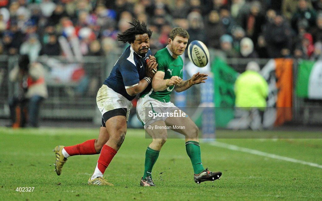 13 February 2010; Gordon D'Arcy, Ireland, in action against Mathieu Bastareaud, France. RBS Six Nations Rugby Championship, France v Ireland, Stade de France, Saint Denis, Paris, France. Picture credit: Brendan Moran / SPORTSFILE