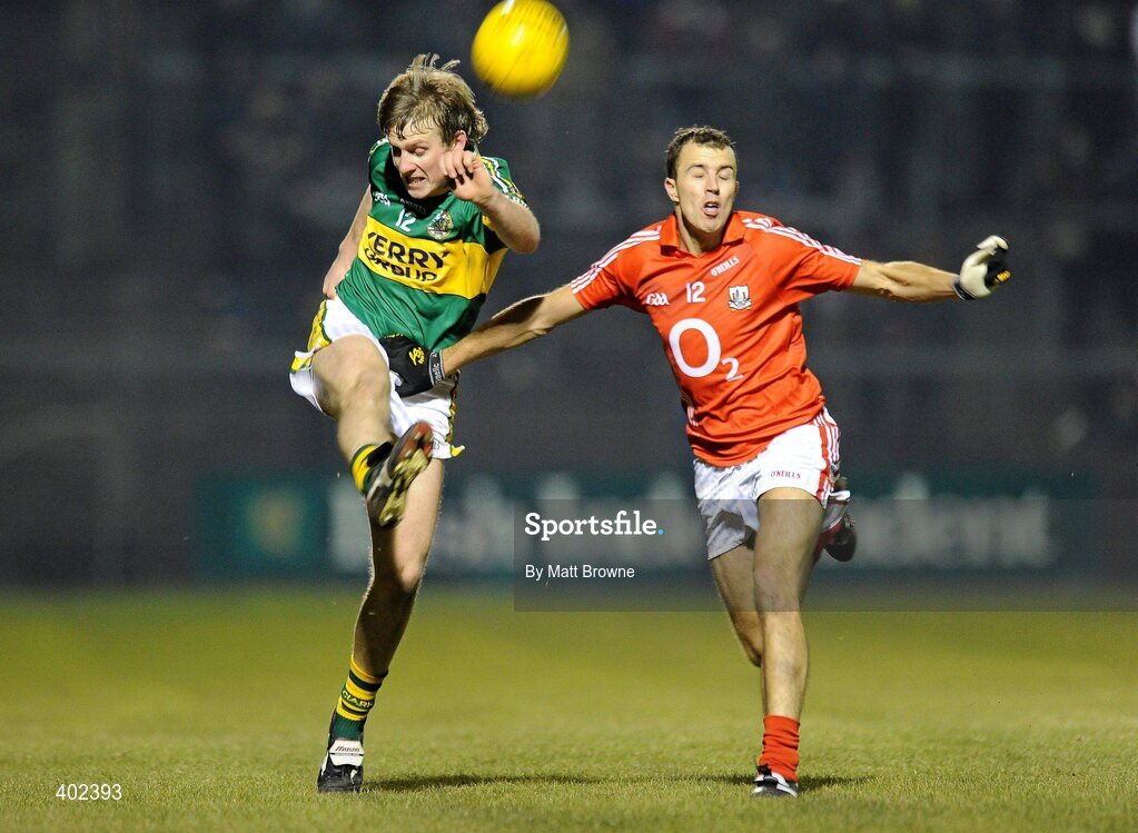 13 February 2010; Donnacha Walsh, Kerry, in action against Paul O'Flynn, Cork. Allianz National Football League, Division 1, Round 2, Cork v Kerry, Pairc Ui Rinn, Cork. Picture credit: Matt Browne / SPORTSFILE