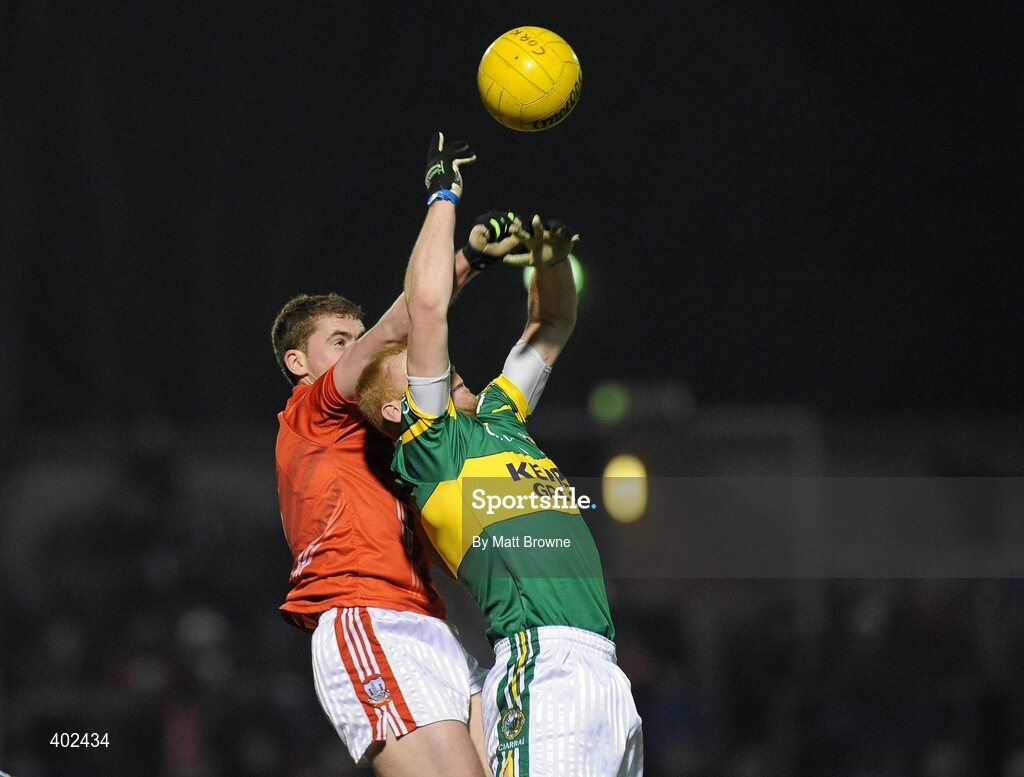 13 February 2010; Seamus Scanlon, Kerry, in action against Fintan Goold, Cork. Allianz National Football League, Division 1, Round 2, Cork v Kerry, Pairc Ui Rinn, Cork. Picture credit: Matt Browne / SPORTSFILE