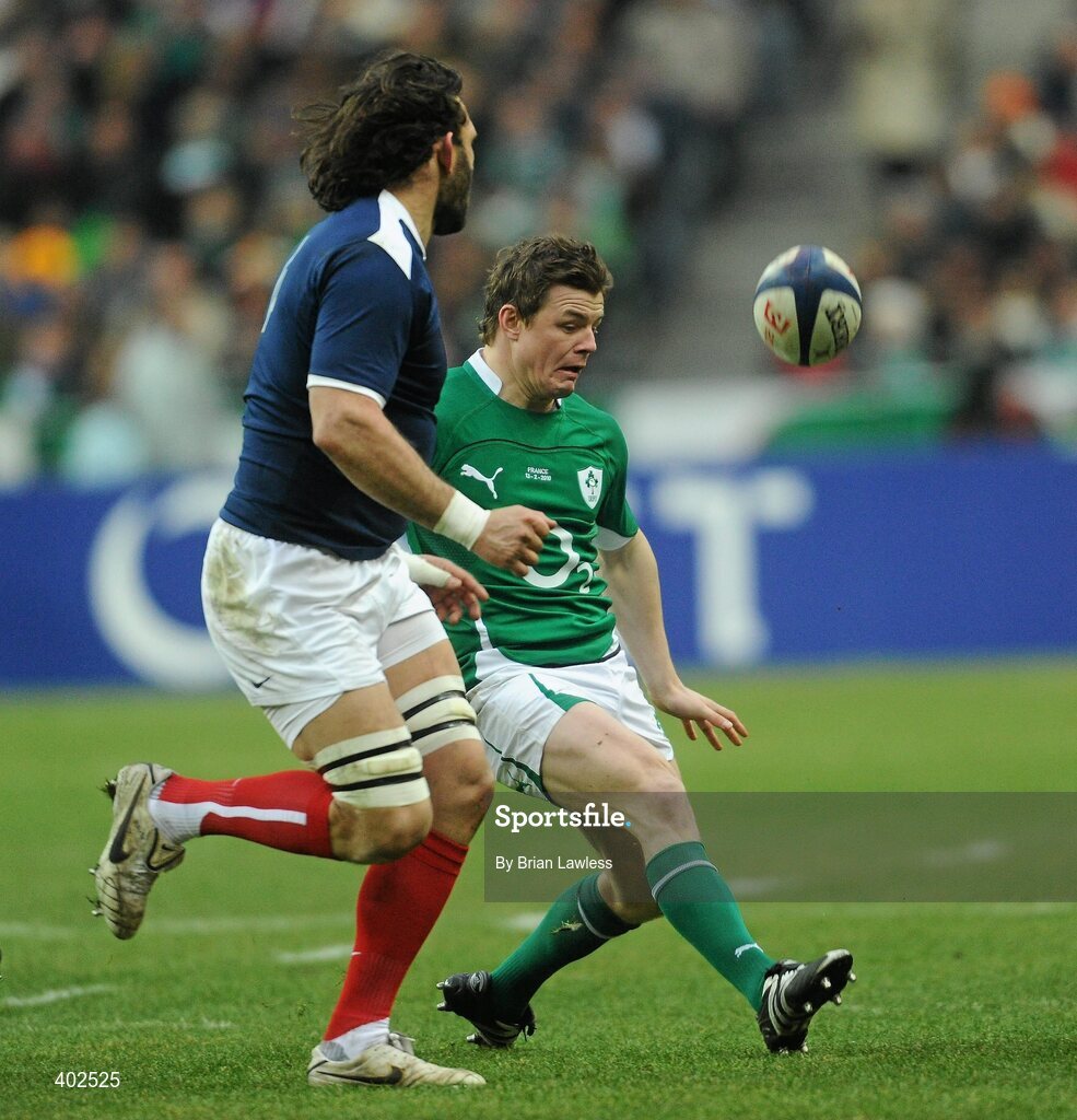 13 February 2010; Brian O'Driscoll, Ireland, in action against Lionel Nallet, France. RBS Six Nations Rugby Championship, France v Ireland, Stade de France, Saint Denis, Paris, France. Picture credit: Brian Lawless / SPORTSFILE