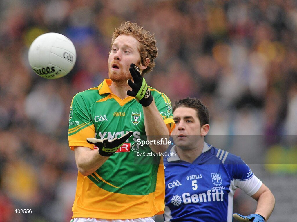 14 February 2010; JB Spillane, Castlegregory, in action against Damien Gallagher, Kiltimagh. AIB GAA Football All-Ireland Junior Club Championship Final, Castlegregory, Kerry, v Kiltimagh, Mayo, Croke Park, Dublin. Picture credit: Stephen McCarthy / SPORTSFILE