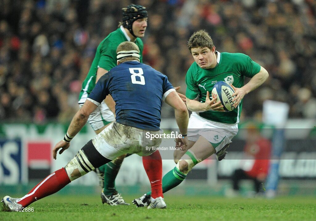 13 February 2010; Brian O'Driscoll, Ireland, takes on Imanol Harinordoquy, France. RBS Six Nations Rugby Championship, France v Ireland, Stade de France, Saint Denis, Paris, France. Picture credit: Brendan Moran / SPORTSFILE