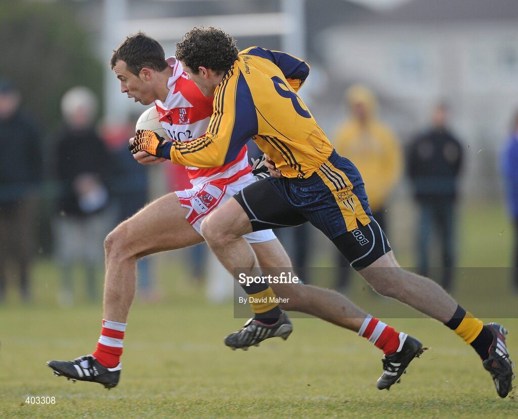 17 February 2010; Sean O'Hare, CIT, in action against Dermot Sheridan, DCU. Ulster Bank Sigerson Cup Quarter-Final, Dublin City University v Cork Institute of Technology, DCU Sportsgrounds, Ballymun, Dublin. Picture credit: David Maher / SPORTSFILE