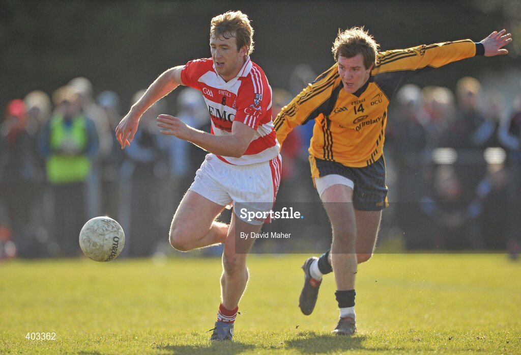 17 February 2010; Paul O'Flynn, CIT, in action against Brian Sheridan, DCU. Ulster Bank Sigerson Cup Quarter-Final, Dublin City University v Cork Institute of Technology, DCU Sportsgrounds, Ballymun, Dublin. Picture credit: David Maher / SPORTSFILE