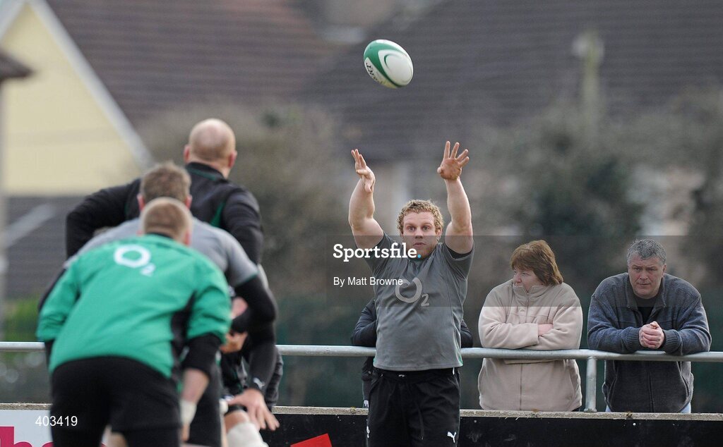 17 February 2010; Ireland's Sean Cronin throws the ball into the line-out during rugby squad training ahead of their RBS Six Nations Rugby Championship game against England on Saturday week. Presentaion Brothers College Grounds, Wilton, Co. Cork. Picture credit: Matt Browne / SPORTSFILE