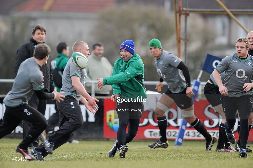 17 February 2010; Ireland's Tomas O'Leary in action during rugby squad training ahead of their RBS Six Nations Rugby Championship game against England on Saturday week. Presentaion Brothers College Grounds, Wilton, Co. Cork. Picture credit: Matt Browne / SPORTSFILE