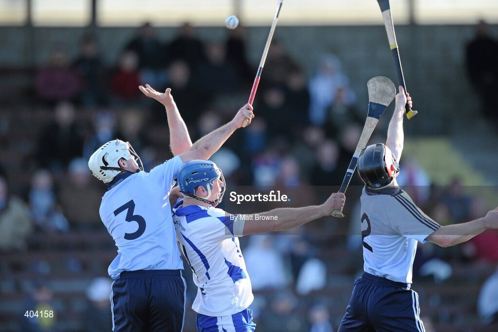 21 February 2010; Garry Hurney, Waterford, in action against Tomas Brady and Niall Corcoran, Dublin. Allianz GAA Hurling National League Division 1 Round 1, Waterford v Dublin. Walsh Park, Waterford. Picture credit: Matt Browne / SPORTSFILE