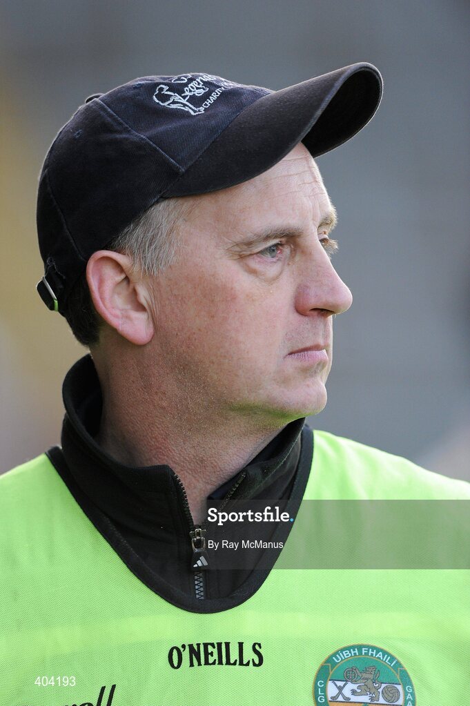 21 February 2010; Joe Dooley, the Offaly manager, watches the last few minutes of the game. Allianz GAA Hurling National League Division 1 Round 1, Cork v Offaly. Pairc Ui Chaoimh, Cork. Picture credit: Ray McManus / SPORTSFILE