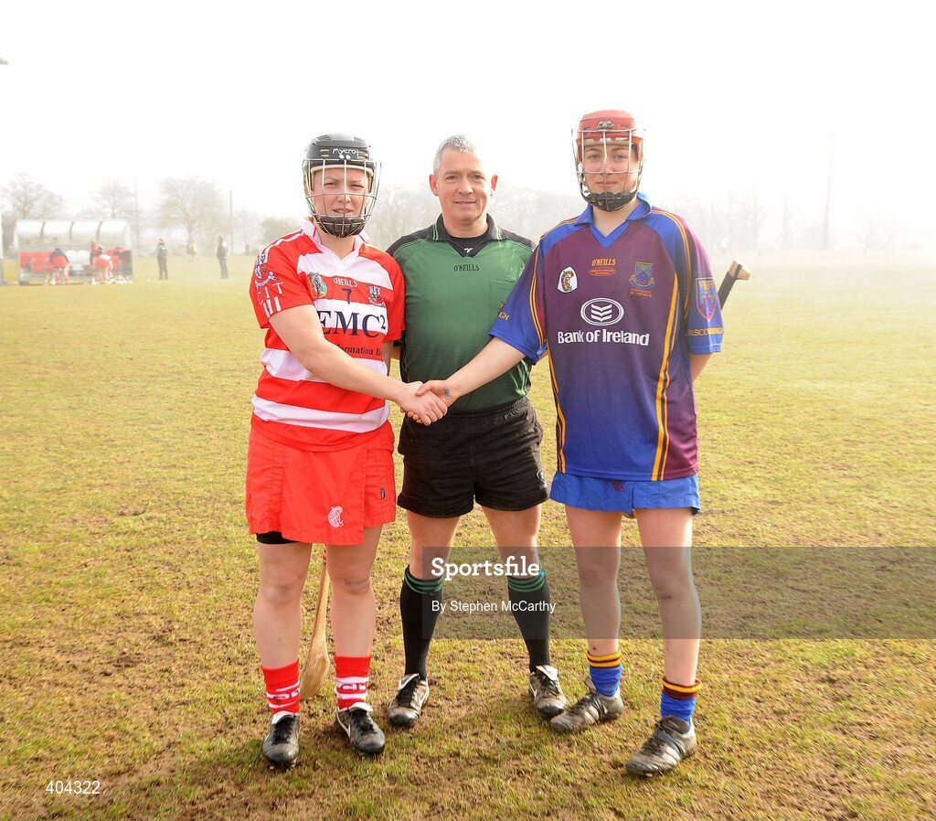 21 February 2010; Referee Cathal Egan with CIT captain Charlotte Kearney and UL captain Aine Lyng ahead of the game. Ashbourne Shield Final, Cork Institute of Technology v University of Limerick. Cork Institute of Technology, Cork. Picture credit: Stephen McCarthy / SPORTSFILE