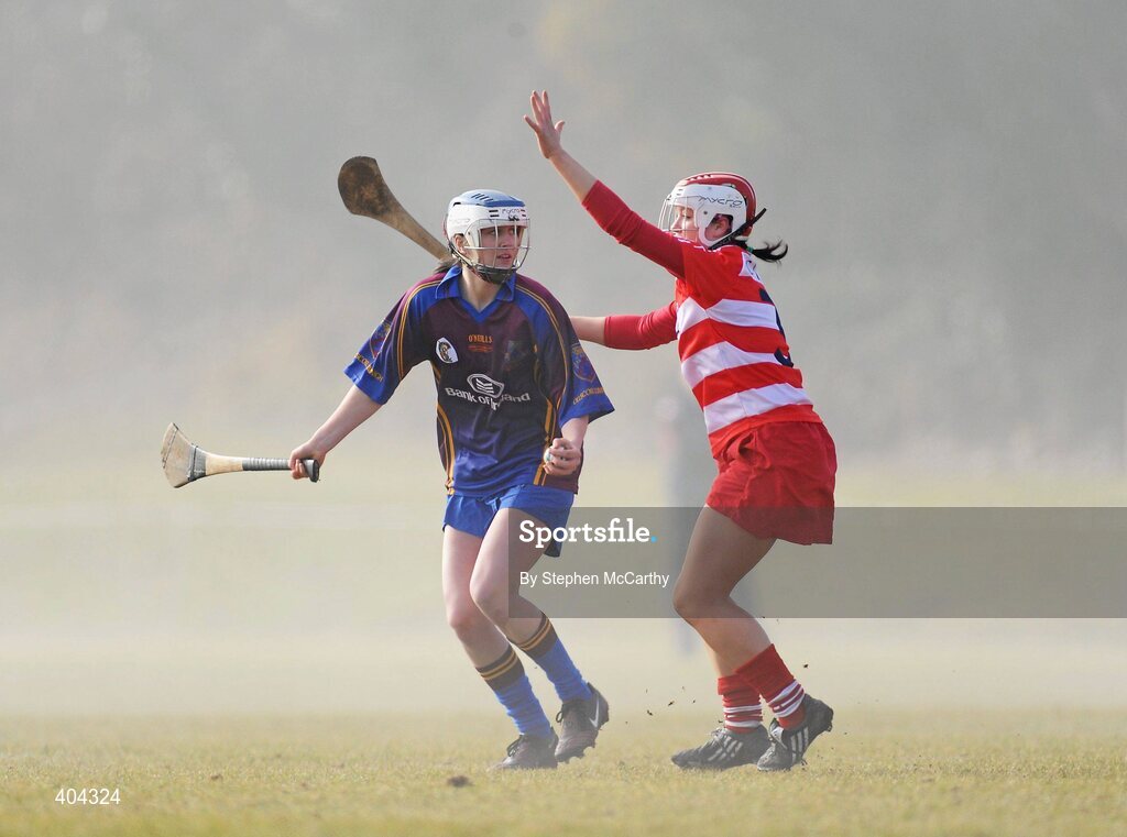 21 February 2010; Mairead Scanlon, UL, in action against Christine O'Neill, CIT. Ashbourne Shield Final, Cork Institute of Technology v University of Limerick. Cork Institute of Technology, Cork. Picture credit: Stephen McCarthy / SPORTSFILE