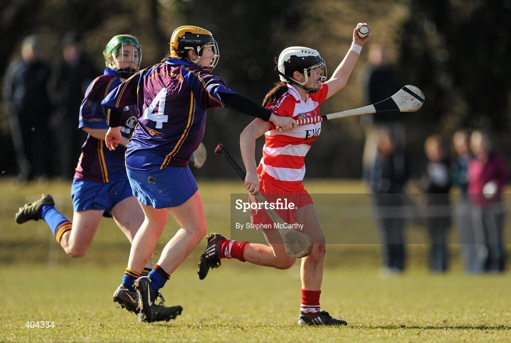 21 February 2010; Erin Corkery, CIT, in action against Alison Walsh, UL. Ashbourne Shield Final, Cork Institute of Technology v University of Limerick. Cork Institute of Technology, Cork. Picture credit: Stephen McCarthy / SPORTSFILE