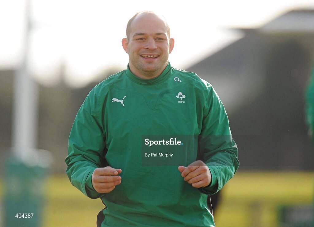 22 February 2010; Ireland's Rory Best during squad training ahead of their RBS Six Nations Rugby Championship match against England on Saturday. Ireland rugby squad training, Greystones RFC, Co. Wicklow. Picture credit: Pat Murphy / SPORTSFILE