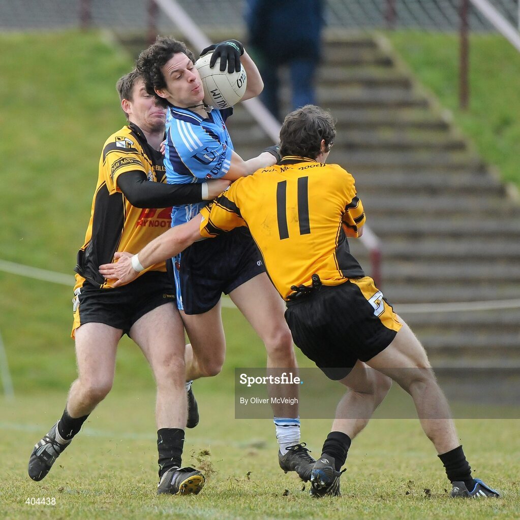 17 February 2010; Jamie Clarke, UUJ, in action against Kieran Lynch and Niall Coyne, NUI Maynooth. Ulster Bank Sigerson Cup Quarter-Final, University of Ulster Jordanstown v NUI Maynooth, Jordanstown, Shore Road, Newtownabbey, Co. Antrim. Picture credit: Oliver McVeigh / SPORTSFILE