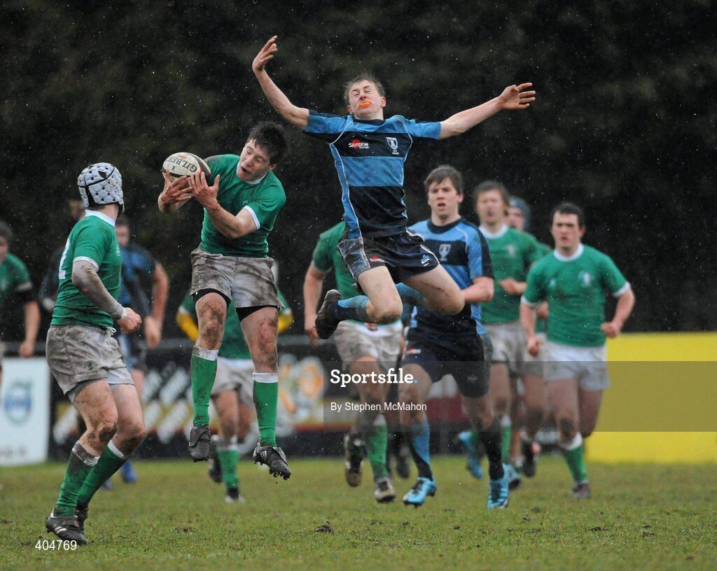 23 February 2010; Jack Fitzpatrick, Gonzaga College SJ, claims a dropping ball ahead of Michael Halpin, Newpark Comprehensive. Vinnie Murray Semi-Final, Newpark Comprehensive v Gonzaga College SJ, Old Belvedere RFC, Anglesea Road, Dublin. Picture credit: Stephen McMahon / SPORTSFILE
