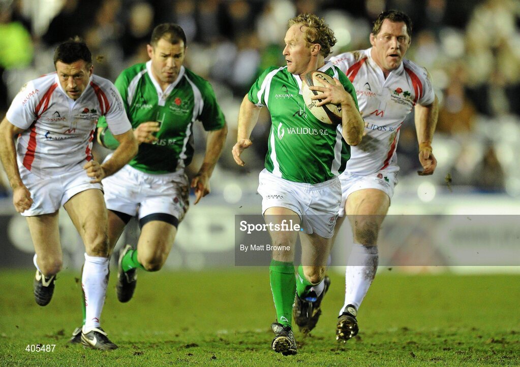 26 February 2010; Niall Hogan, Ireland Legends, in action against England Legends. The Stuart Mangan Memorial Cup, England Legends v Ireland Legends, The Stoop, Twickenham, London. Picture credit: Matt Browne / SPORTSFILE