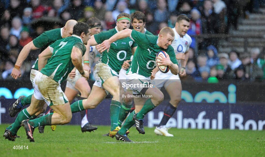27 February 2010; Keith Earls, Ireland, breaks through the England defence. RBS Six Nations Rugby Championship, England v Ireland, Twickenham Stadium, Twickenham, London, England. Picture credit: Brendan Moran / SPORTSFILE