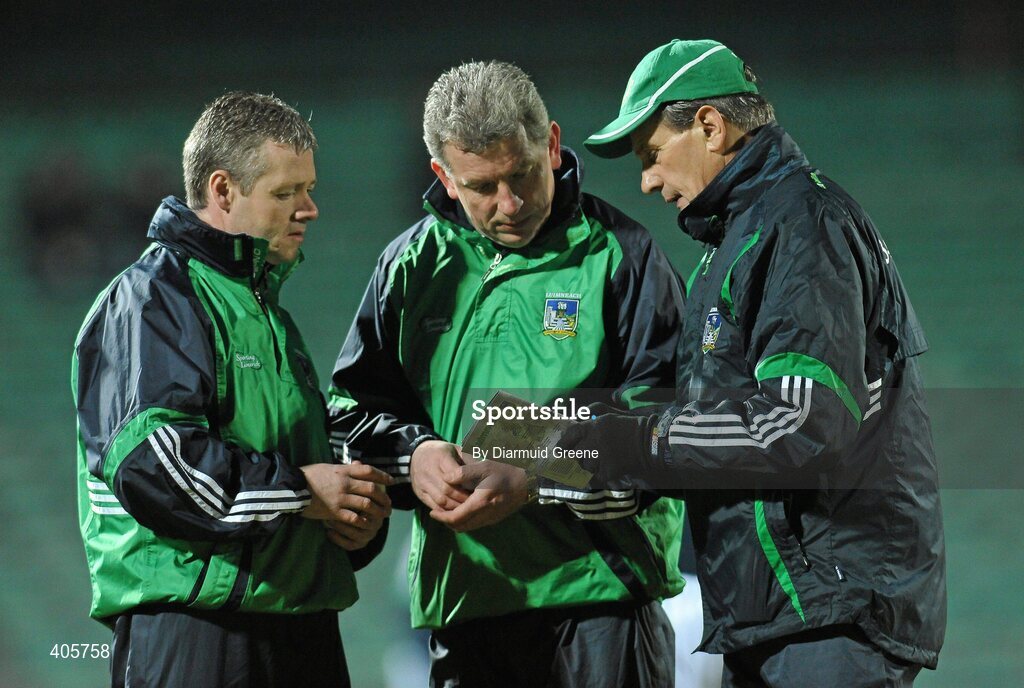 27 February 2010; Limerick manager Justin McCarthy, right, with selector Liam Garvey, centre, and Vincent Kiely before the game. Allianz GAA Hurling Hurling National League Division 1 Round 2, Limerick v Cork, Gaelic Grounds, Limerick. Picture credit: Diarmuid Greene / SPORTSFILE