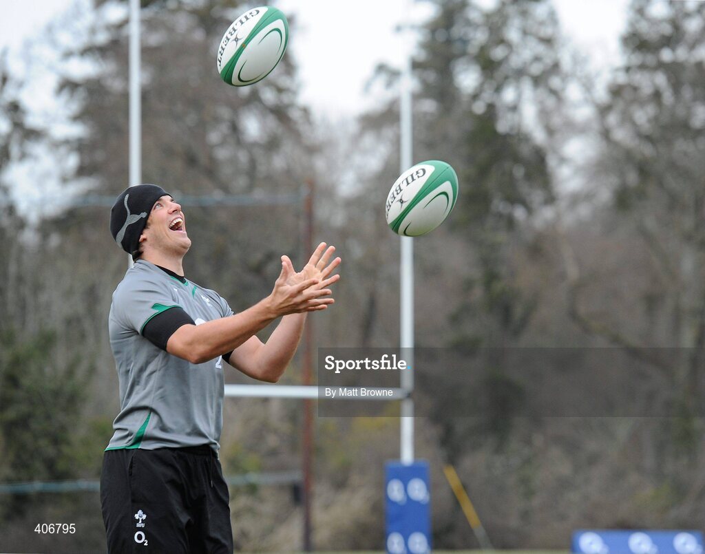 3 March 2010; Ireland's Donncha O'Callaghan during rugby squad training ahead of their RBS Six Nations Rugby Championship game against Wales on Saturday week. Carton House, Maynooth, Co. Kildare. Picture credit: Matt Browne / SPORTSFILE